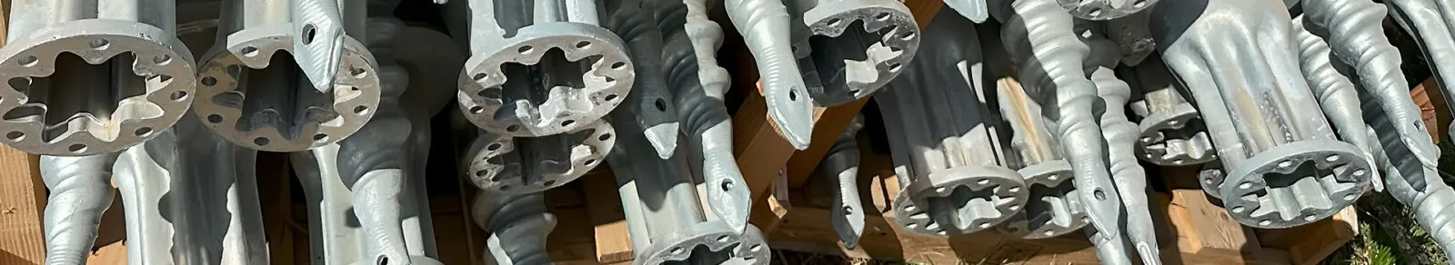 Ground screws — plate 01