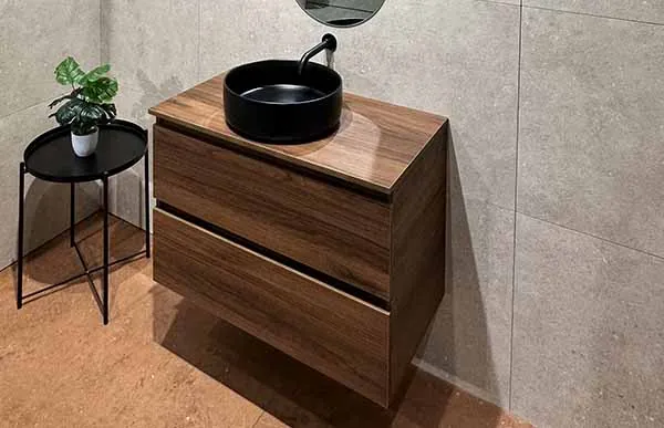 Kitchen & bathroom — plate 02